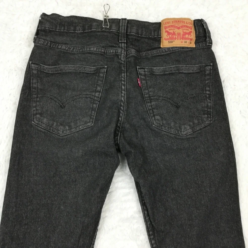 Levis levi mens